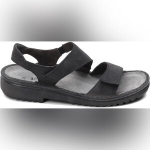 EUC Naot “Enid” black nubuck sandals